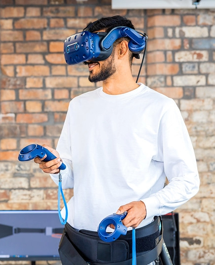 Student exploring virtual reality lab facility