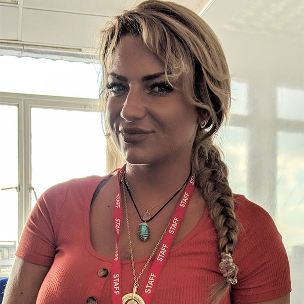 WLVGRAD: PAULINA'S TEACHING IS A CLASS ACT