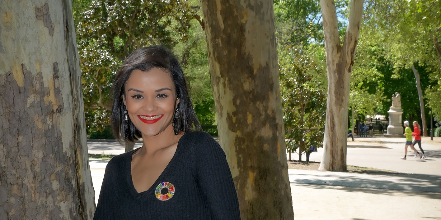 A portrait of graduate Natalie Flores