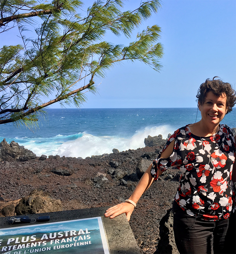 Catharine Cellier-Smart alumna on beach