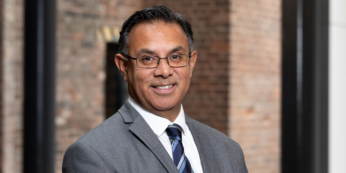 Portrait of Vice-Chancellor Professor Ebrahim Adia