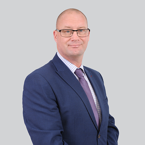 Lee Wright Senior Midwifery Lecturer headshot