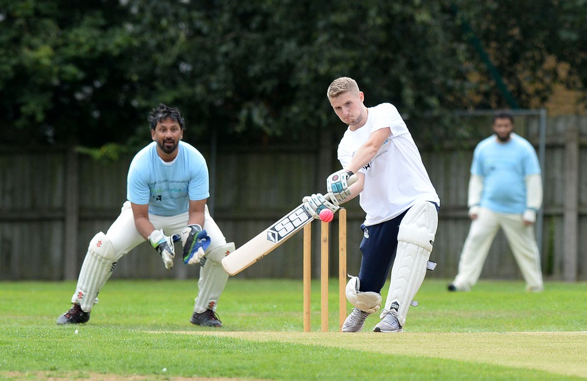 June 2022 Cricket players wanted! University of Wolverhampton