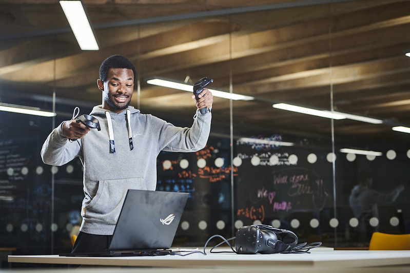 Student testing VR kit at University of Wolverhampton