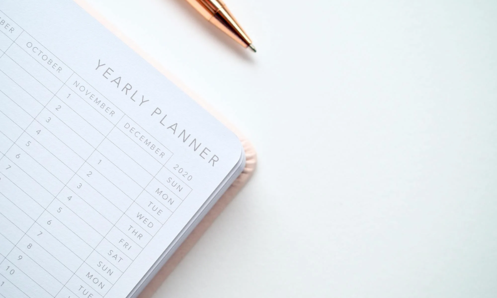 A yearly planner for the year 2020 with dates and months laid out in a table