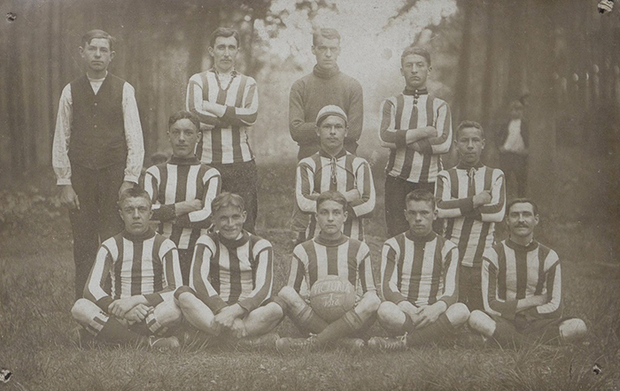 FC Victoria from Herenthout (near Antwerp) founded in 1916. (Source: De Nieuwe Schakel)