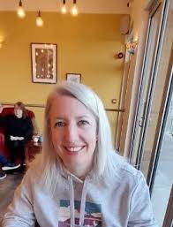 Headshot photograph of Helen Keane