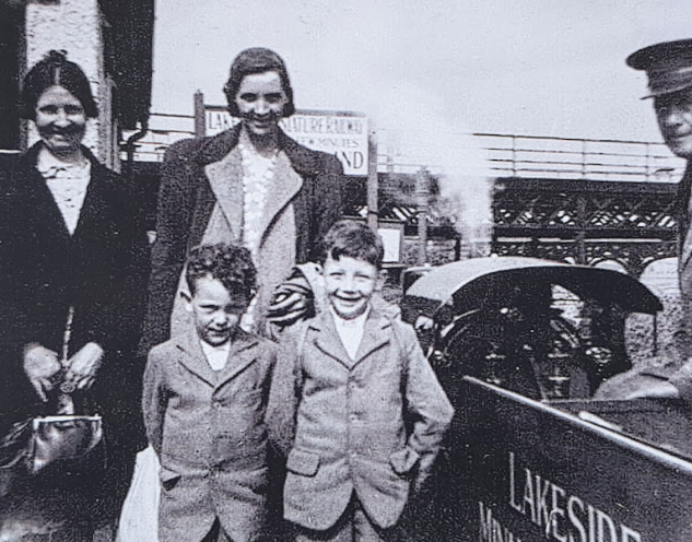 Aunt Alice and Family