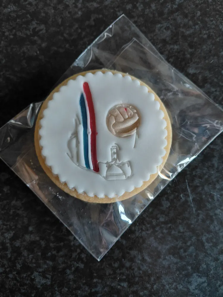 Escape to Victory Themed Cookie